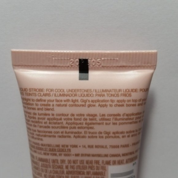 5 Gigi Hadid Liquid Strobe Illuminator - Picture 4 of 7